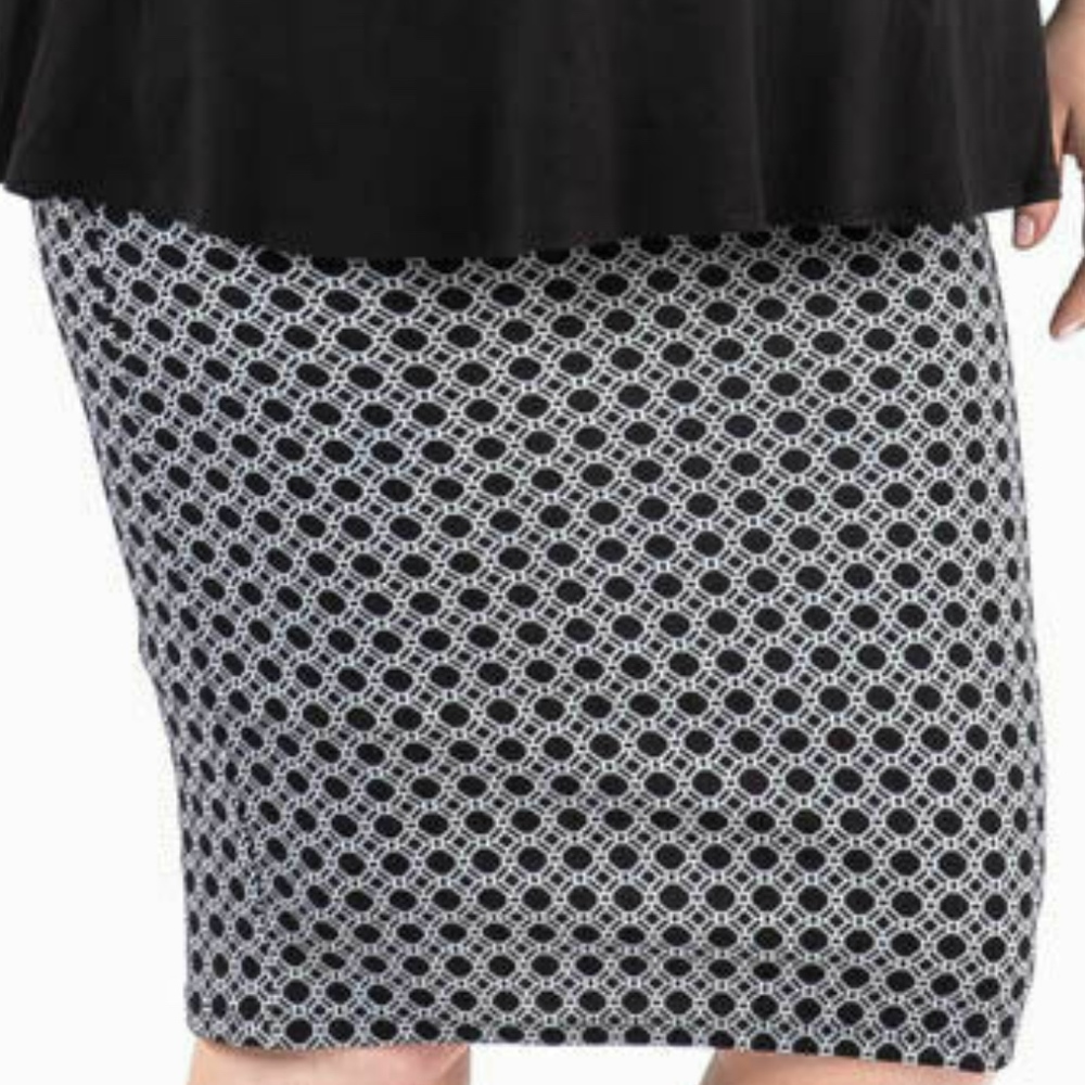 A&D PENCIL SKIRT DOMESTIC DIAMONDS BLACK M NWT